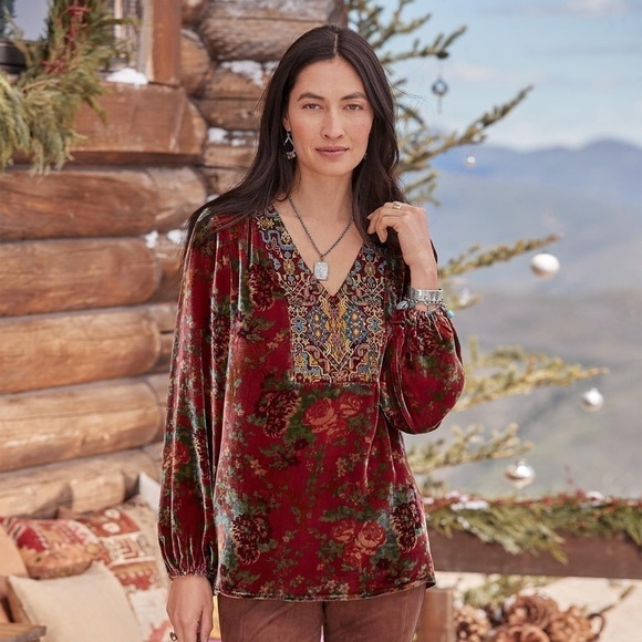 NWOT SUNDANCE Embroidered Journey Top - Picture 1 of 3